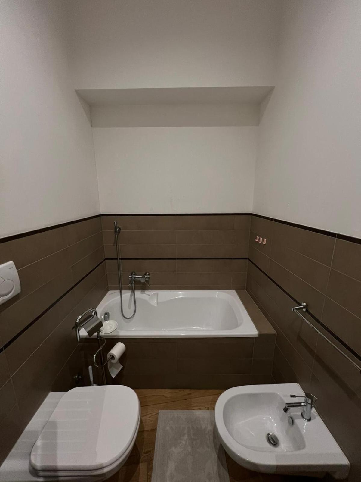 Miramare Apartment Nettuno Luaran gambar